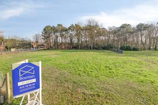 Bouwgrond voor halfopen bebouwing op perceel van 4a 80ca in O.-L.-V.-OlenDit ruime perceel voor halfopen bebouwing is gelegen langs de Krentzen in...