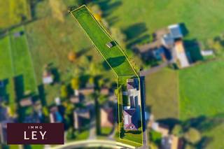 Op zoek naar een idyllische, rustige plek waar natuur, comfort en elegantie samenkomen? Deze prachtige villa in het geliefde Mombeek is precies wat...