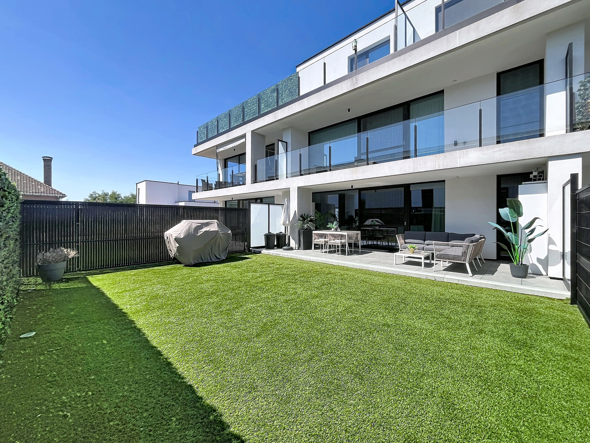 Instapklaar appartement met groot terras en tuin in Wetteren - foto 4