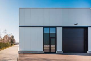 Bent u op zoek naar een moderne bedrijfsruimte op een strategische locatie in Hasselt? Deze KMO-unit van 210 m² in bedrijvenpark Kaai West is...