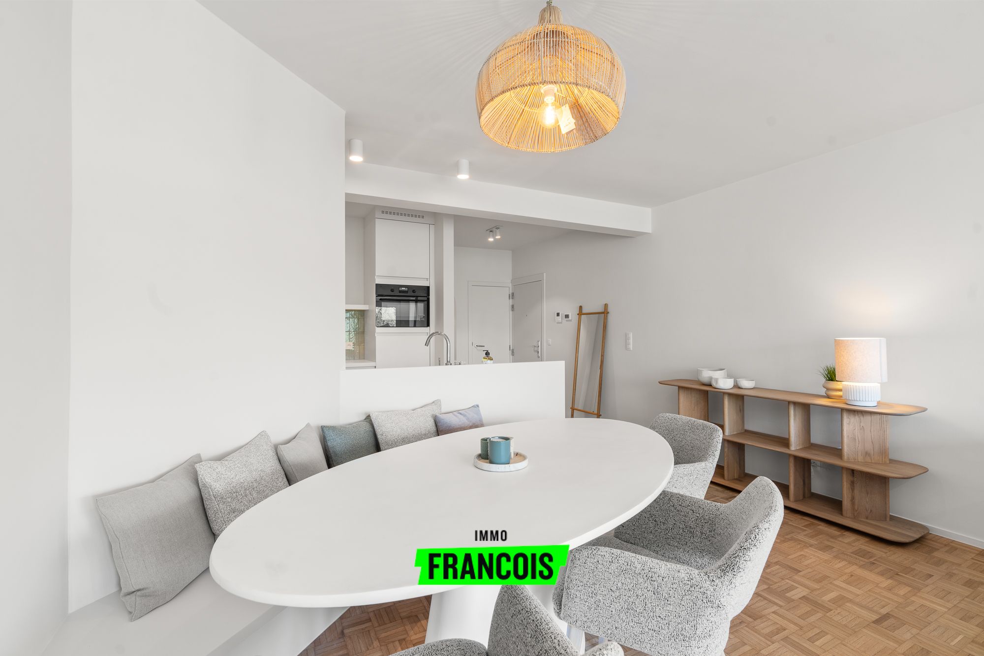 Gerenoveerd appartement in hartje Oostende met zicht op groene omgeving. - foto 4