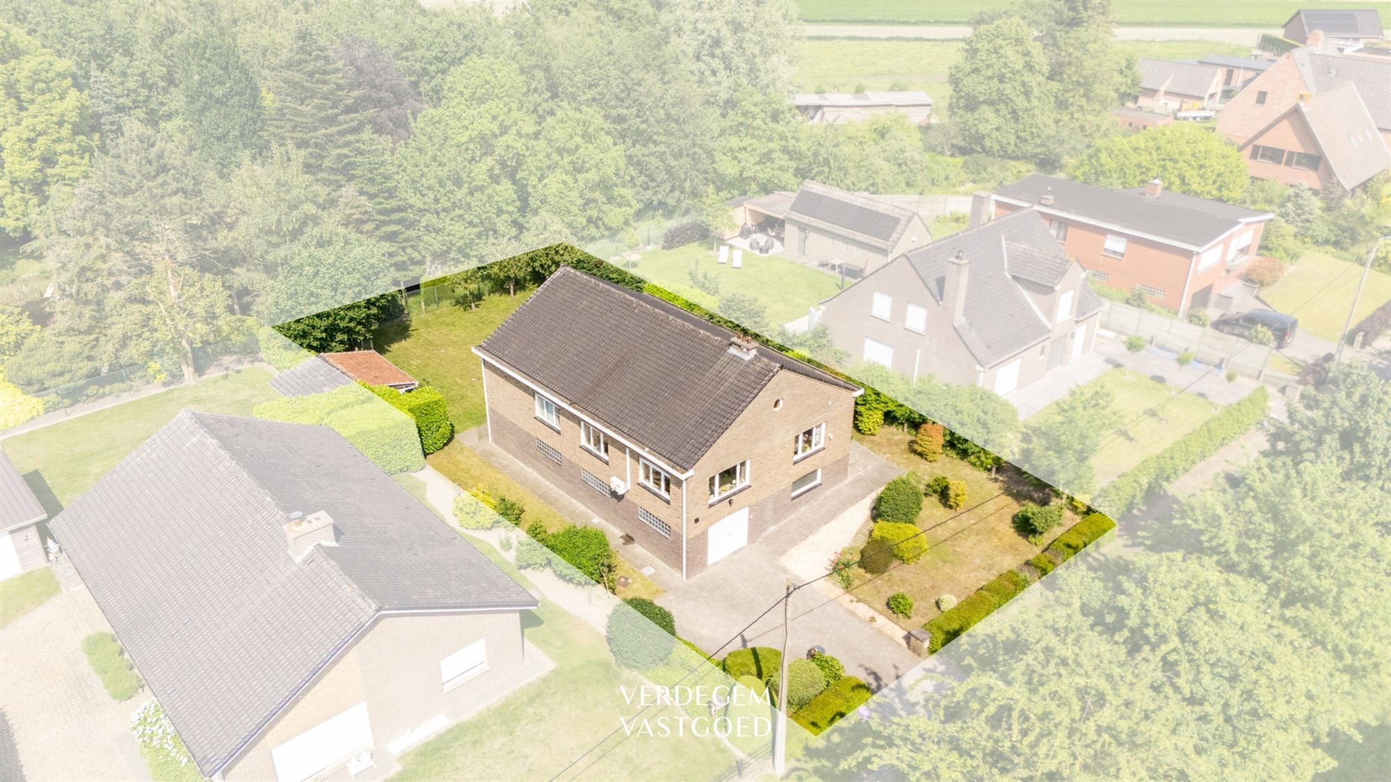Verrassend ruime woning met 3 slaapkamers, grote kelder, zolder en tuin - foto 4