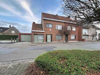 House for sale in Waregem