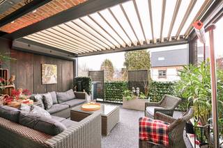 - Bekijk www.koosi.be voor een volledige omschrijving van dit eigendom. - Gelegen nabij invalswegen, openbaar vervoer en scholen vinden we...