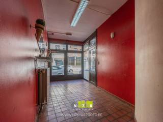 HANDELSPAND VAN 102m² IN HET CENTRUM VAN MAASEIK.TROEVEN- Commerciële toplocatie pal in het centrum van Maaseik!- Gelegen op wandelafstand van de...