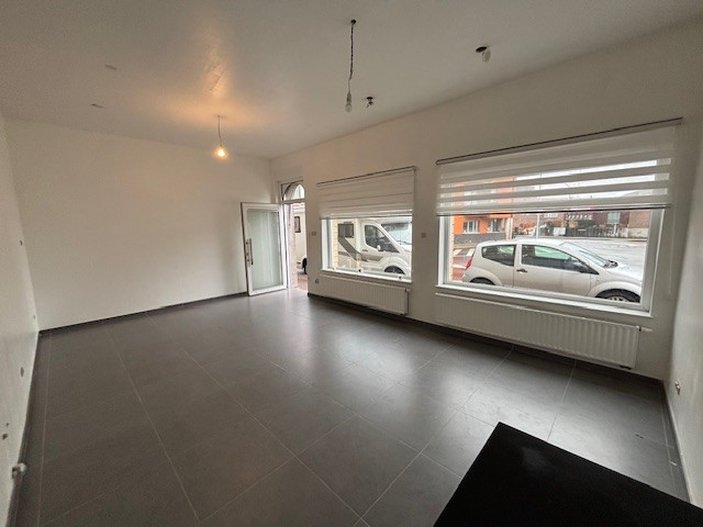 Uitstekende locatie - foto 1