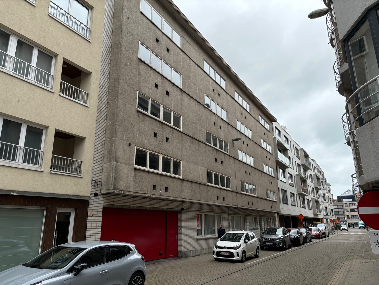 RUIME AUTOSTAANPLAATS - foto 1
