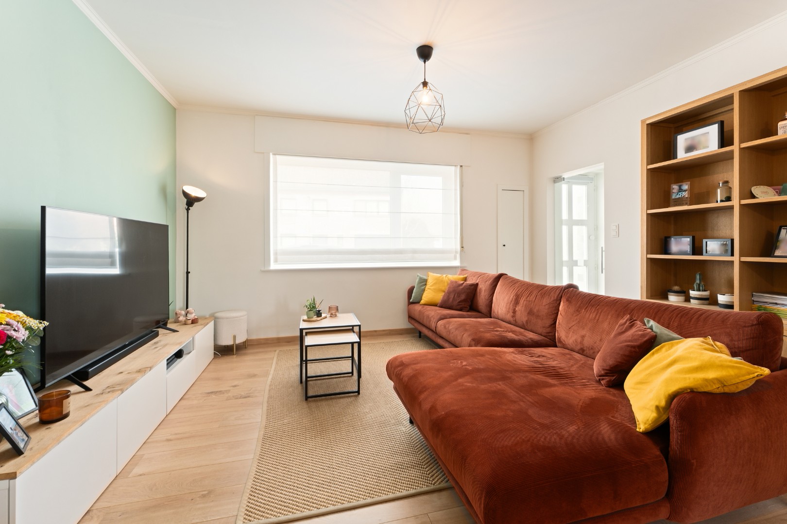 Halfopen bebouwing met tuin op ruim perceel van 806 m² te koop in Nevele - foto 2