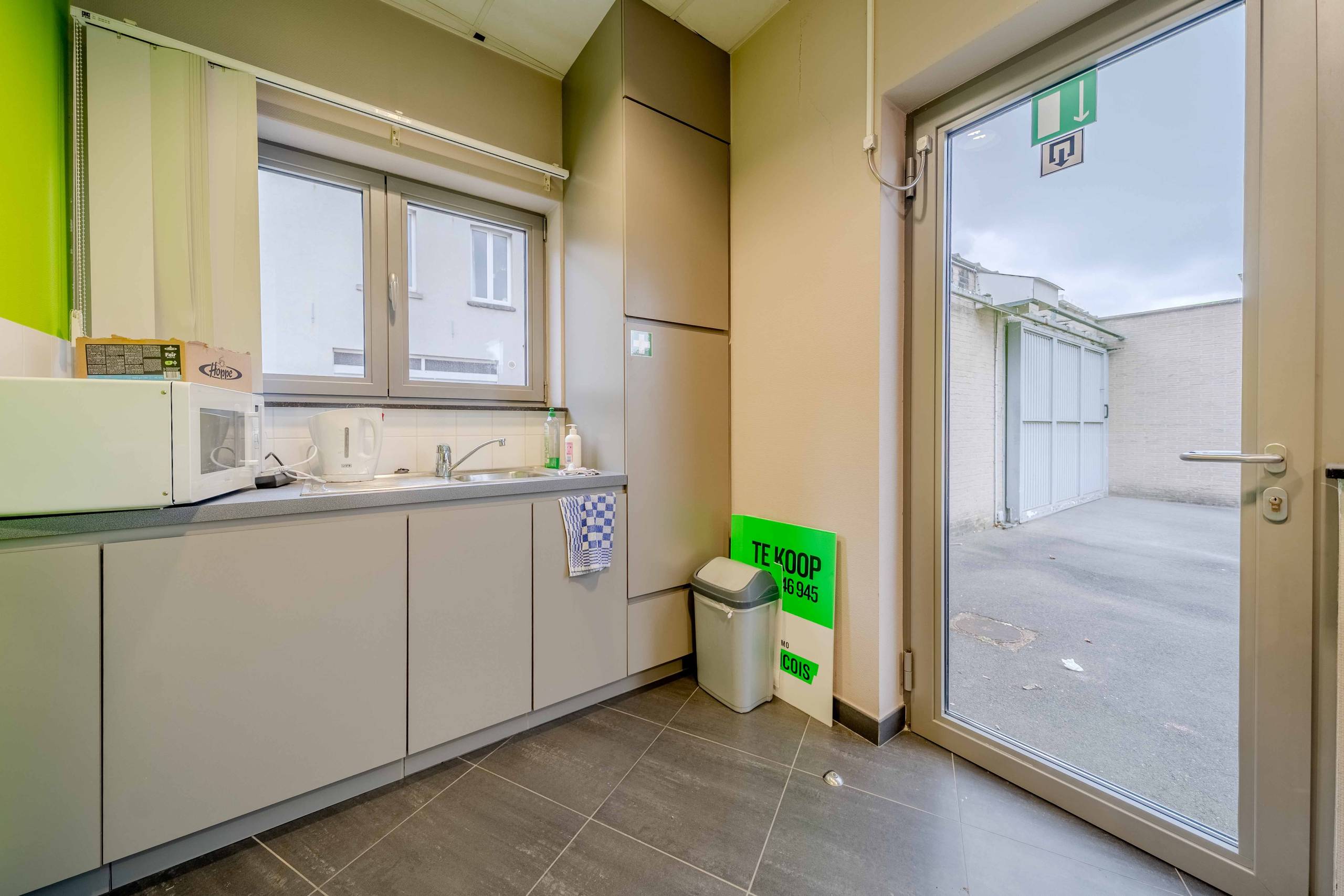 Commercial à vendre à Wevelgem avec 2 chambres - photo 5