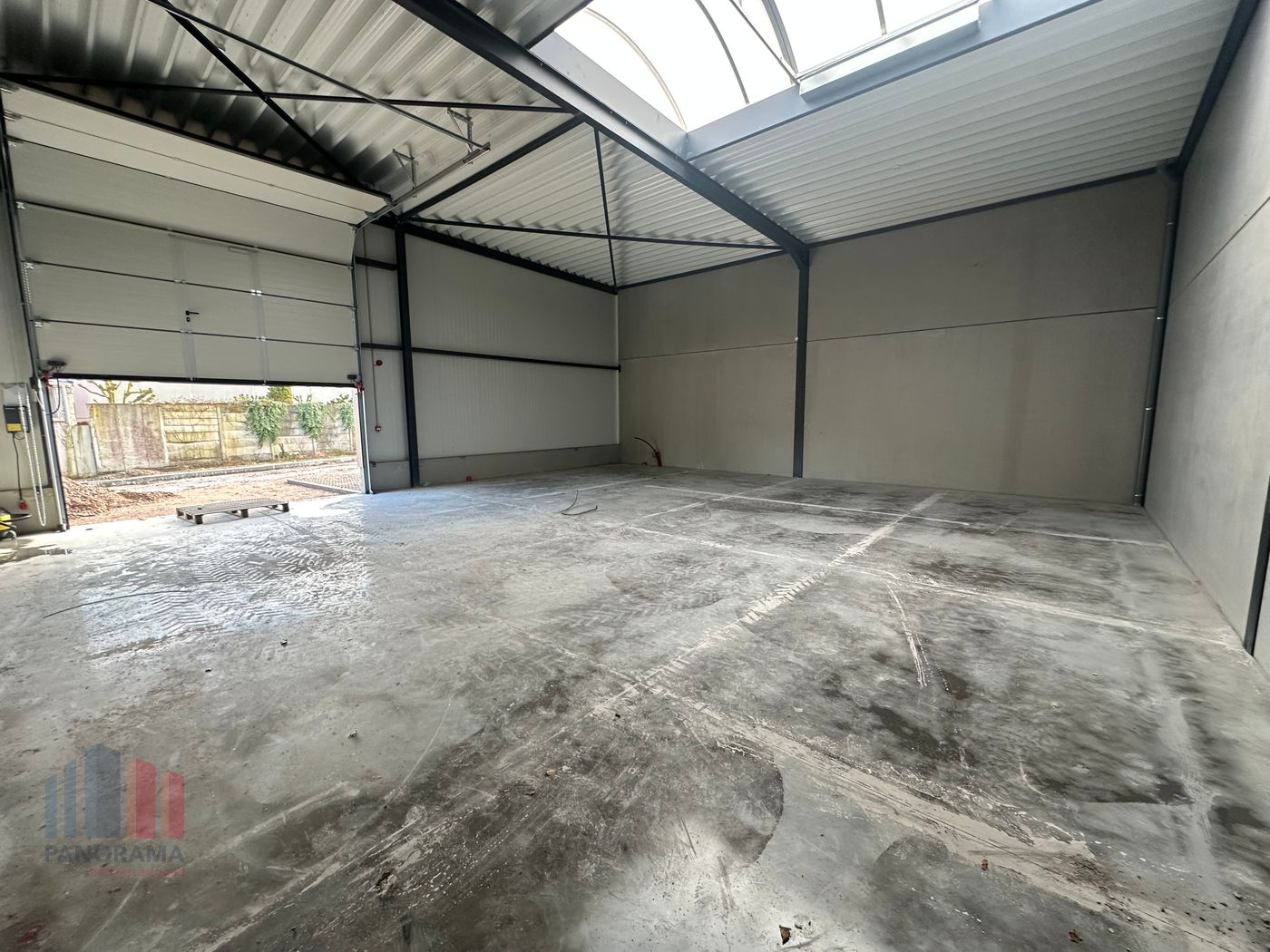Nieuwbouw KMO-unit van 152 m² te huur! - photo 3