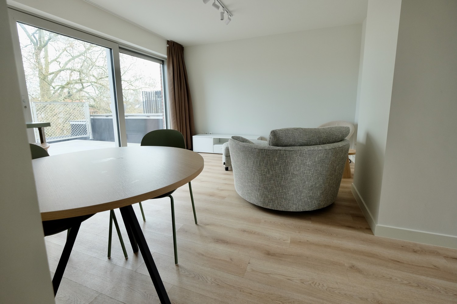 Luxueus één slaapkamer appartement in het centrum TE HUUR (Gemeubeld) - foto 3