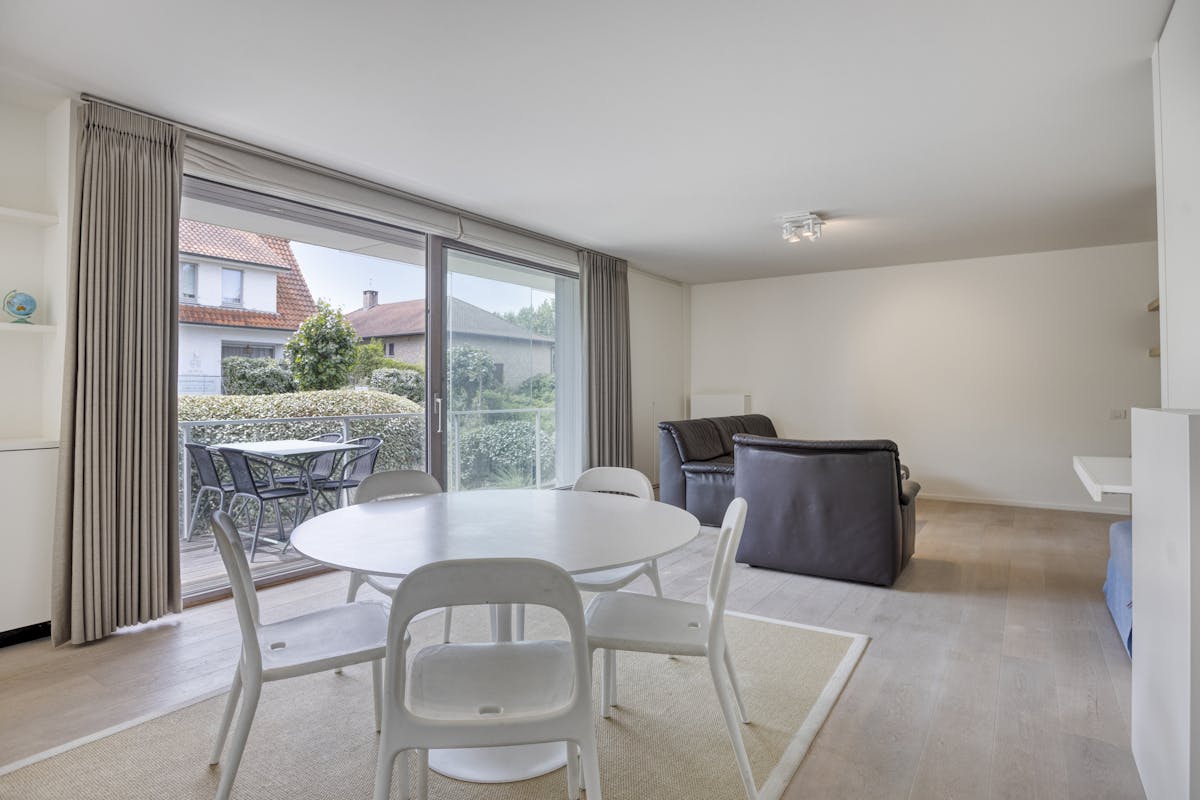 Modern appartement van Rietveld op enkele passen van zee! - foto 4