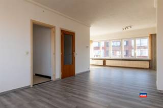 HOBOKEN | OP TE FRISSEN GEZINSWONING MET TWEE SLAAPKAMERS, KINDERSLAAPKAMER EN TUIN OP EEN TOTALE GRONDOPPERVLAKTE VAN 156m² | EPC C |Indeling als...