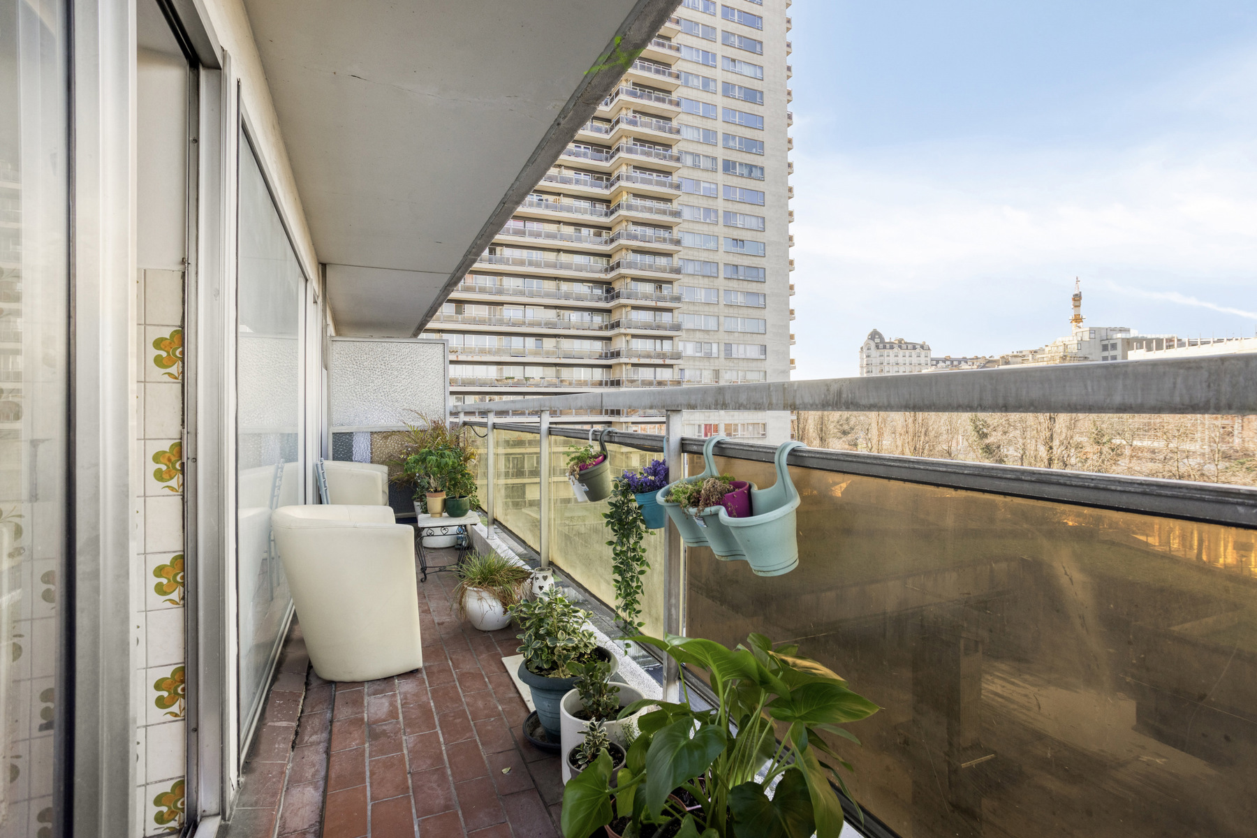 Ruim 3-slaapkamerappartement met terras - foto 5