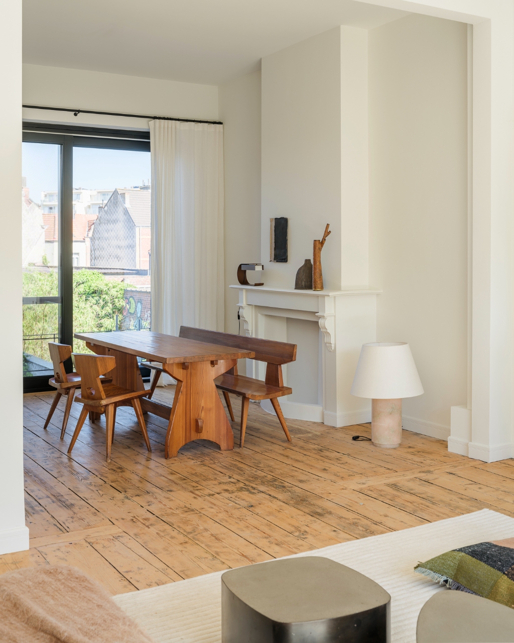 Klassevolle herenwoning met interieur van Peter Ivens & Bea Mombaers, volwassen stadstuin, inpandige garage en uitzonderlijk zicht op de Visserij. - foto 4
