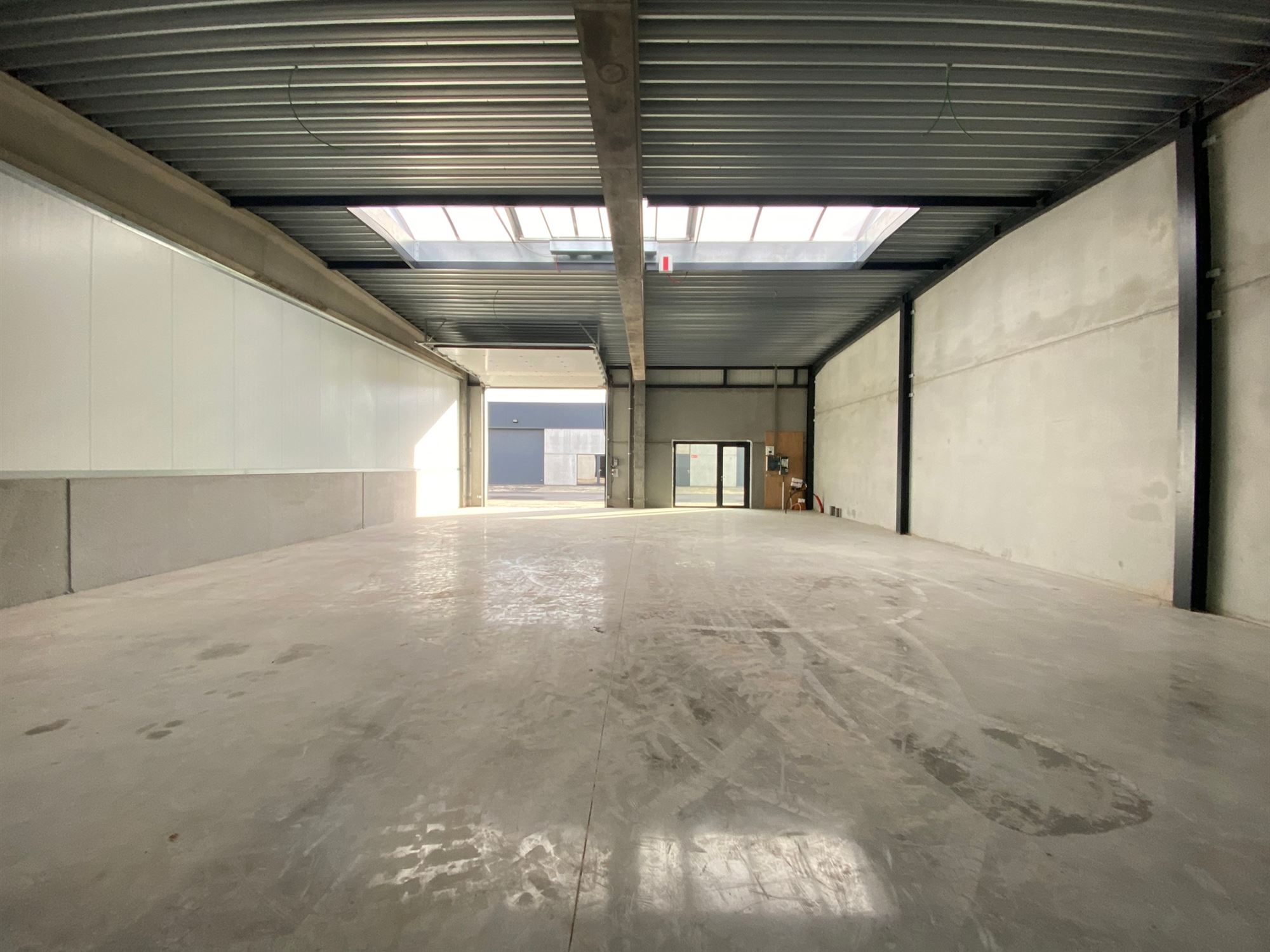 KMO-unit van 207m² in bedrijventerrein De Melkerij in Evergem-Sleidinge - foto 5