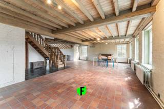 Exceptioneel vastgoed in hartje Koksijde/St.-Idesbald.Midden in de duinen en omgeven door een exclusief en residentieel karakter vinden we deze...