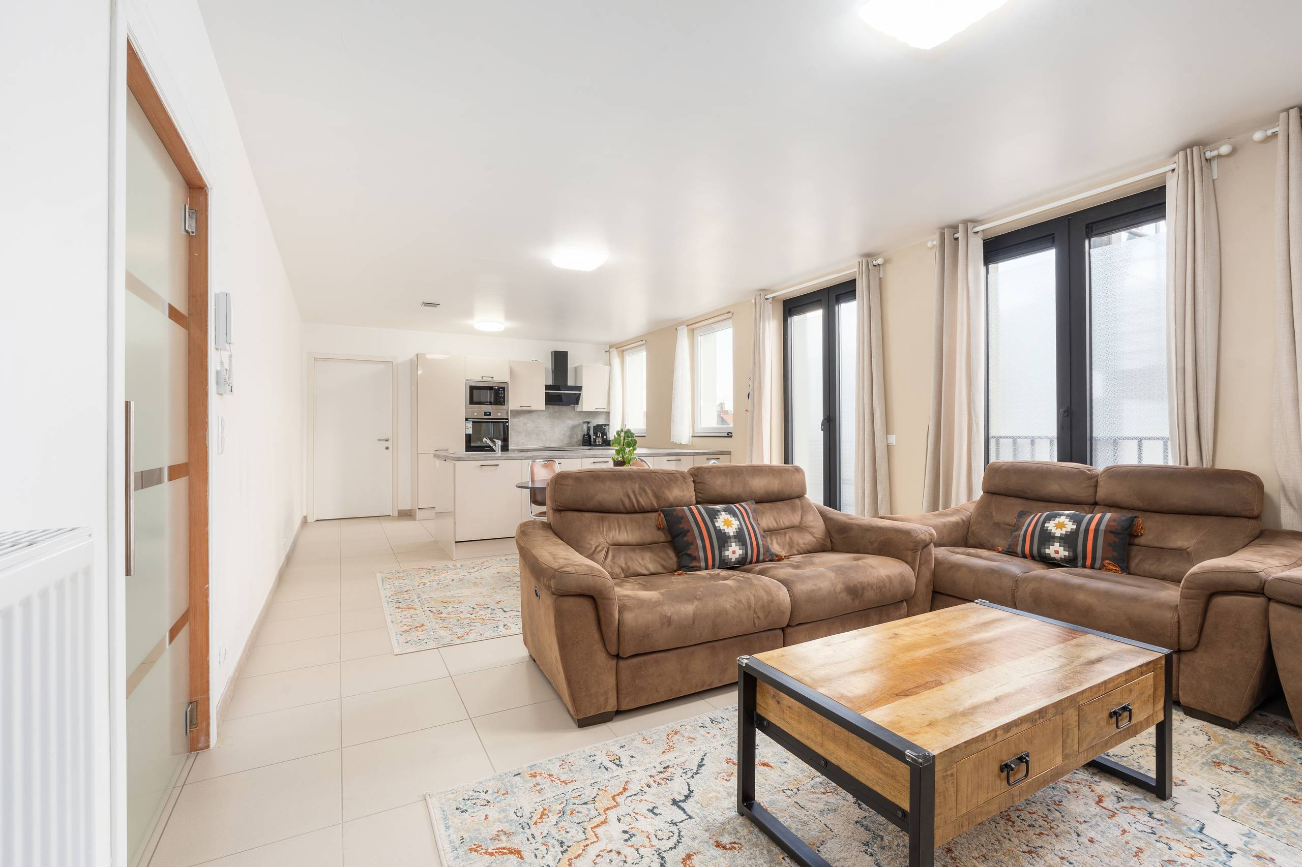 Penthouse met 4 slaapkamers & 2 terrassen op Hopmarkt Aalst - foto 4