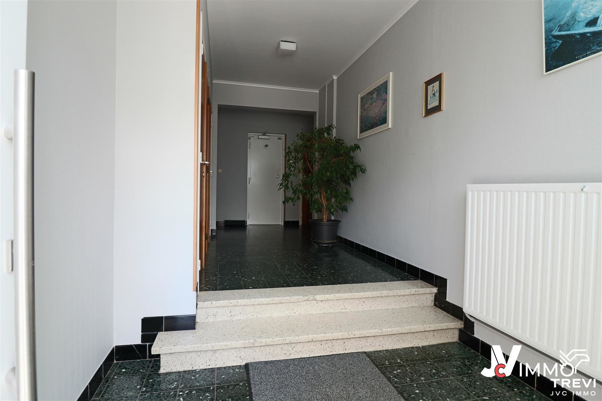 Apartment for sale in Waremme with 2 bedrooms - photo 2