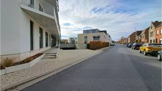 Ondergrondse AUTOSTANDPLAATS te koop in de Witte Molenstraat 17 in Sint-Michiels Brugge. + Praktische ( extra ) parkeerplaats voor de bewoners van de...