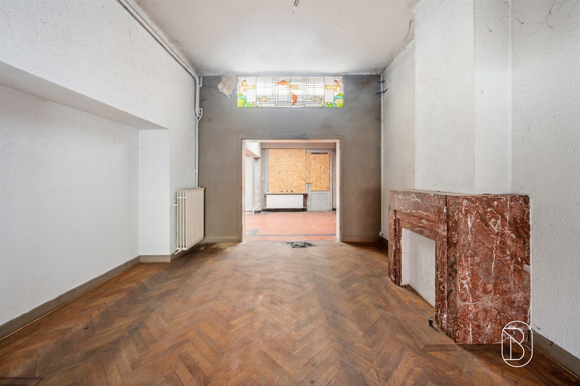 Te renoveren woning met veel potentieel! - foto 5