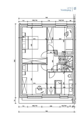 Betreed de wereld van hedendaags wonen met deze moderne halfopen nieuwbouwwoning, eventueel met bijhorende carport, gelegen op een zuidoostelijk georiënteerd perceel in ons groen en verkeersluw nieuwbouwproject CAMPO. Deze eigentijdse woning biedt niet alleen rust en stijl maar ook het comfort van modern design. Met 3 slaapkamers, waarvan 1 met dressing, badkamer met zowel bad als inloopdouche voorziet deze woning in alle behoeften van een gezin. Een vaste trap naar de zolder biedt de mogelijkheid voor een optionele 4e slaapkamer, bureau,... . Deze energiezuinige BEN-woning is uitgerust met geavanceerde technologieën, zoals een warmtepomp, vloerverwarming op het gelijkvloers en de verdieping, ventilatie type D met warmterecuperatie, een regenwaterput van 10.000L, zonnepanelen, en meer. Het zuidoostelijk georiënteerde perceel vangt de zon van de vroege ochtend tot de late namiddag op waardoor de buitenruimte ideaal is voor ontspanning. Voor meer informatie en om deze moderne woning te ontdekken, bel Ewout op 0497 588 888 of stuur een e-mail naar contact@huysmanbouw.be. Laten we samen de deur openen naar jouw nieuwe thuis.
