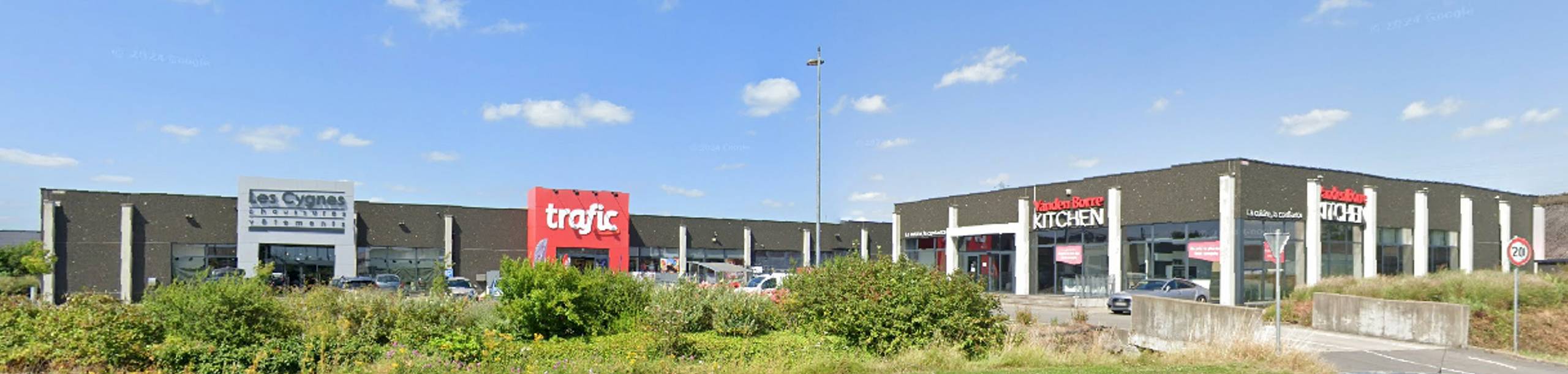 Commercial for rent in Tournai - photo 2