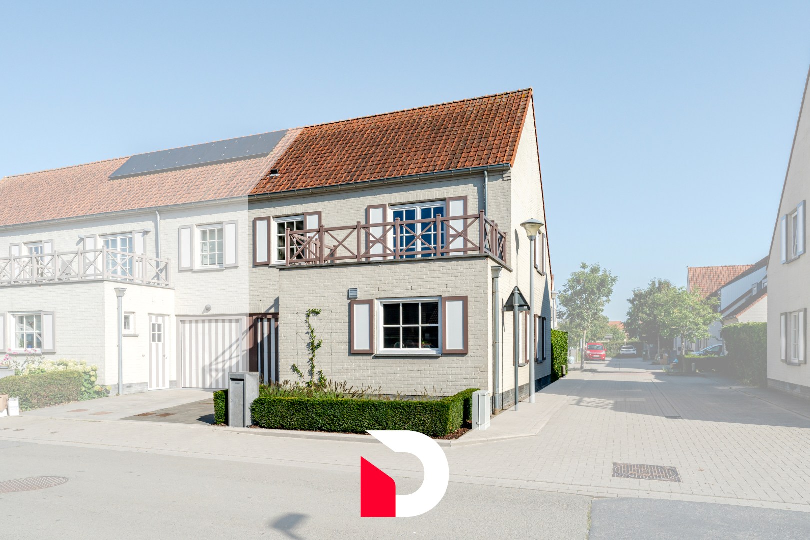 Charmante halfopen en instapklare woning in centrum Moerkerke - foto 2