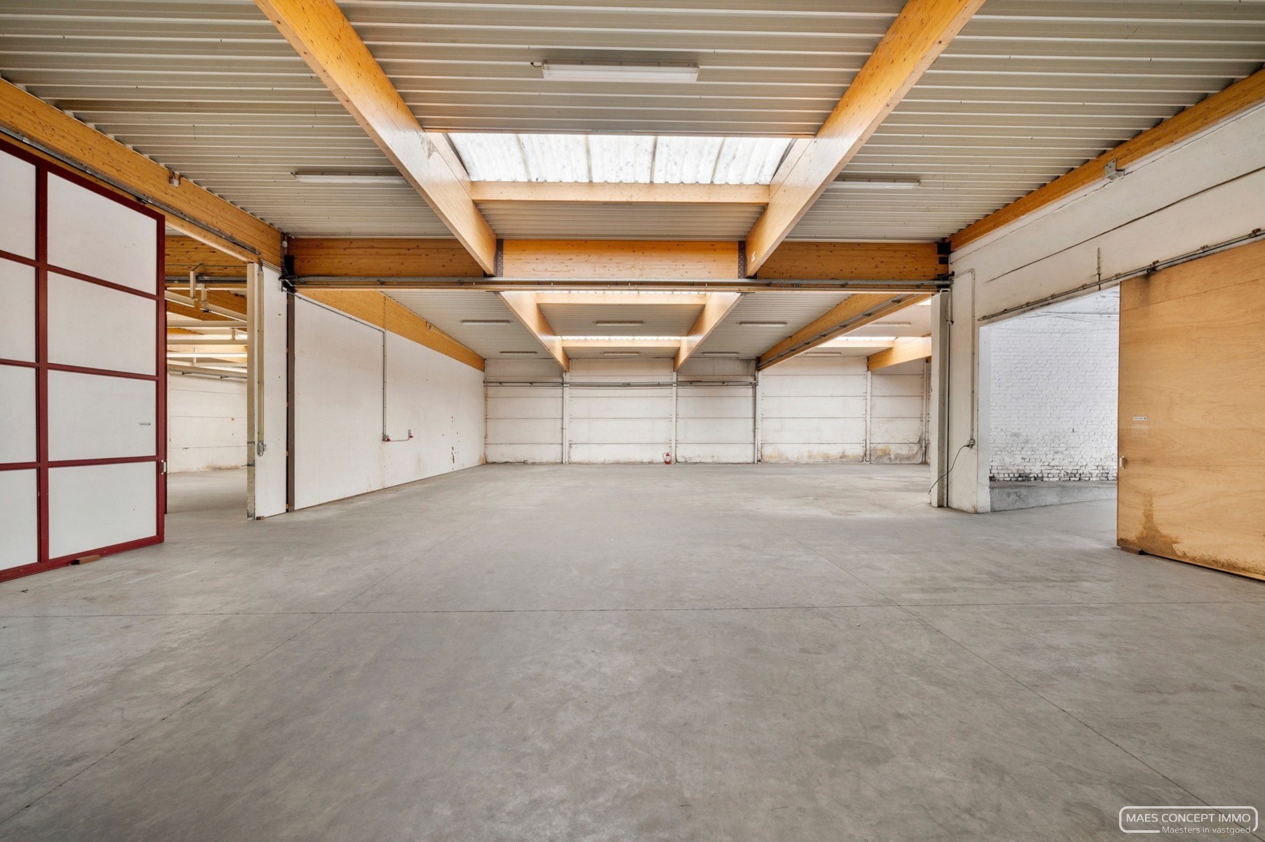 Magazijn te huur vlak aan station van Anzegem - photo 1