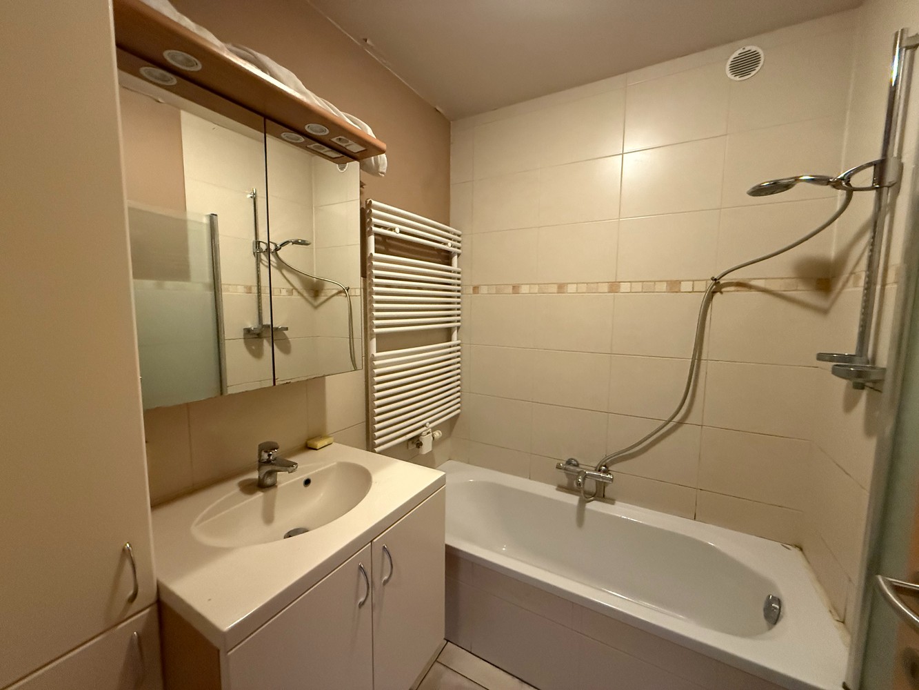 Glvl. app. met o.a. 2 slpk's en garage - foto 4