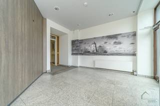 Commercial à vendre à Furnes
