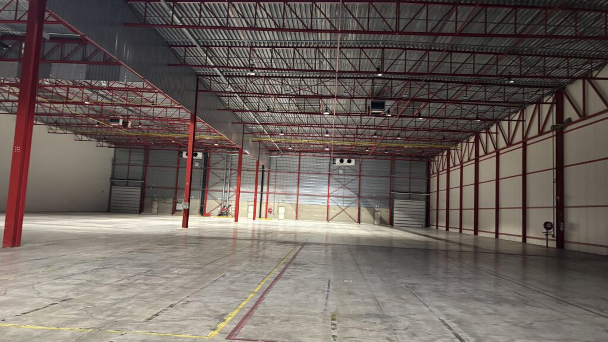 Duurzaam en functioneel magazijn met moderne faciliteiten - foto 3