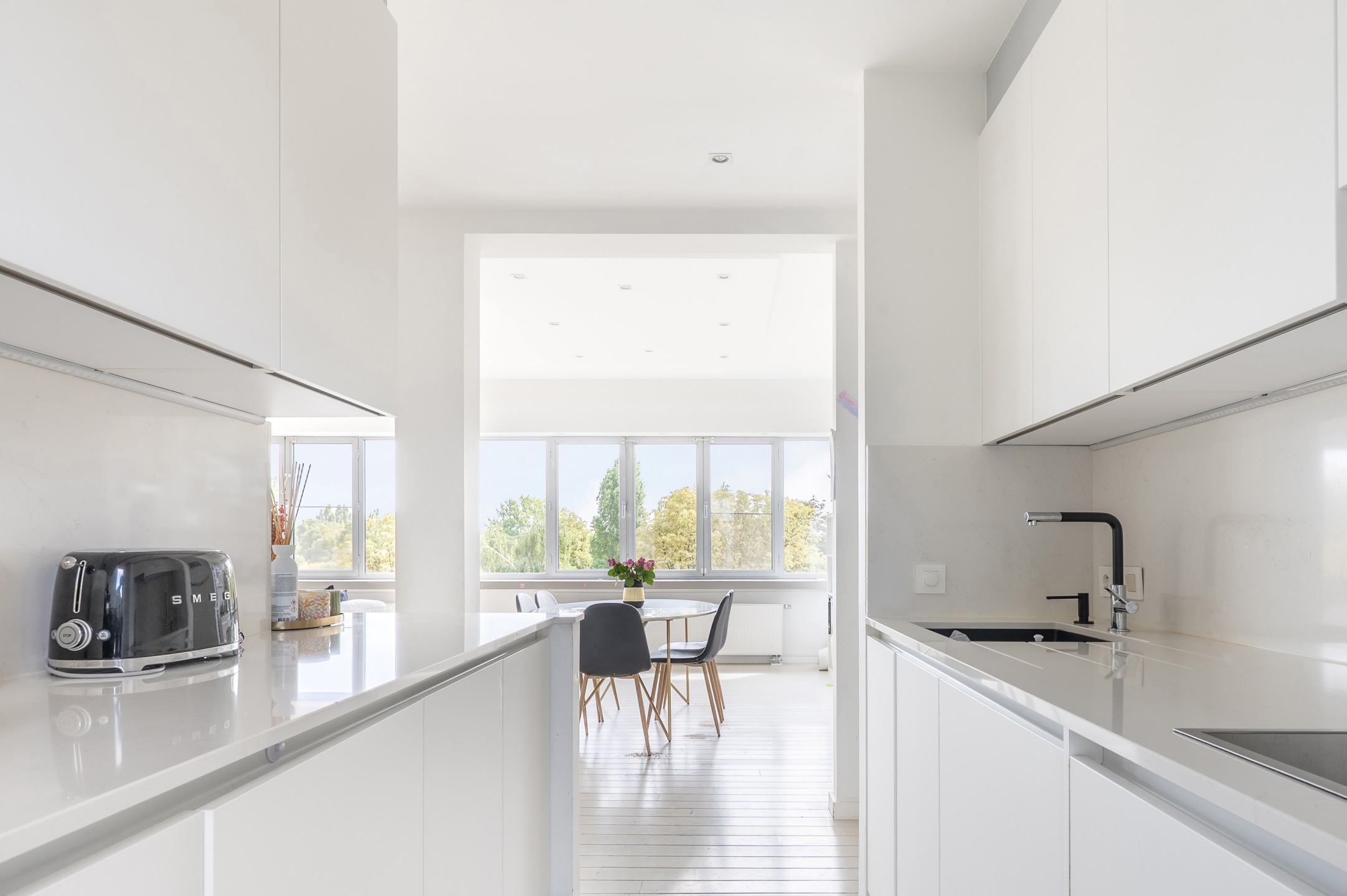 Apartment for sale in Antwerp with 3 bedrooms - photo 1