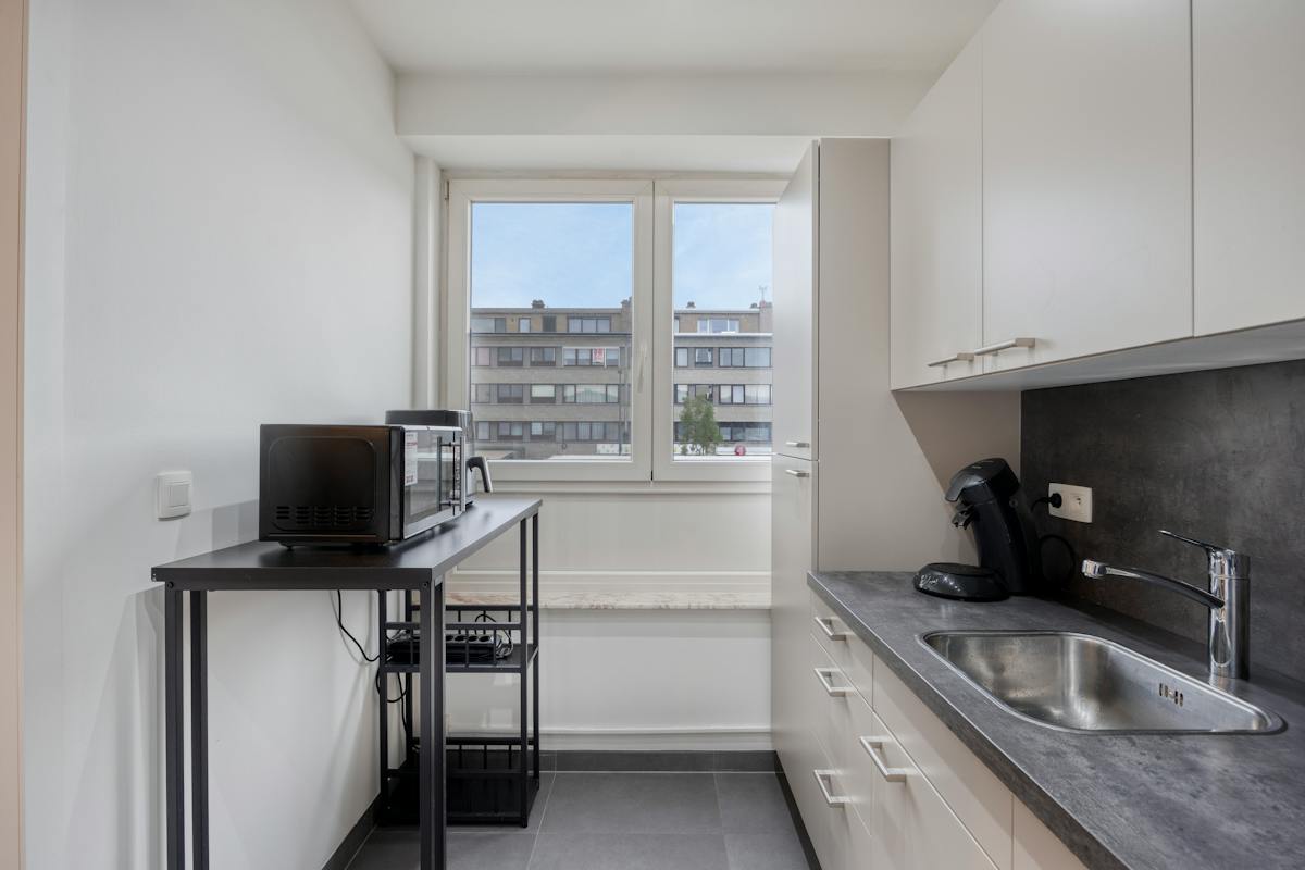 Appartement met 2 slaapkamers en garage te koop in Merksem - foto 4