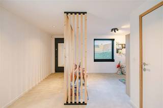 FLOBECQ - À la recherche d'une maison économe en énergie avec une vue dégagée sur les champs et des possibilités exceptionnelles ?Alors cette...