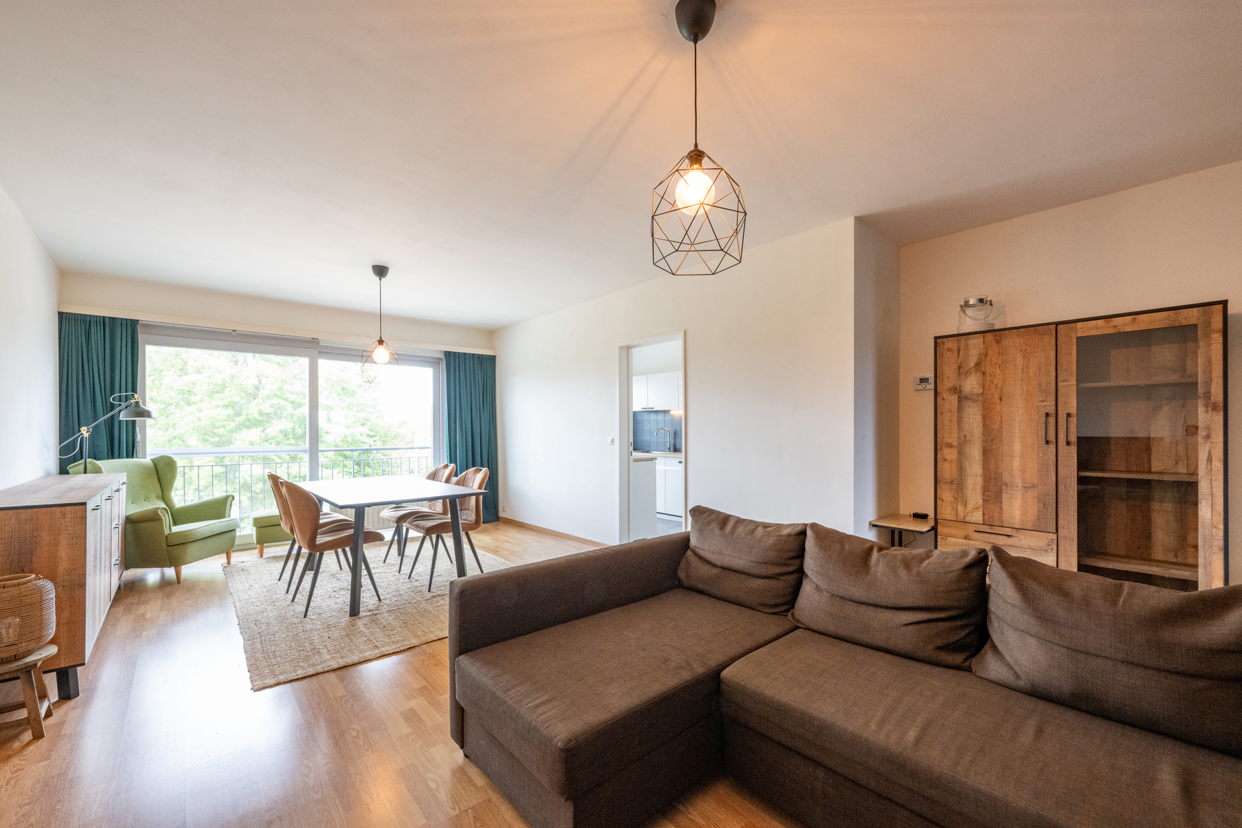 INSTAPKLAAR APPARTEMENT MET 2 SLAAPKAMERS - foto 1