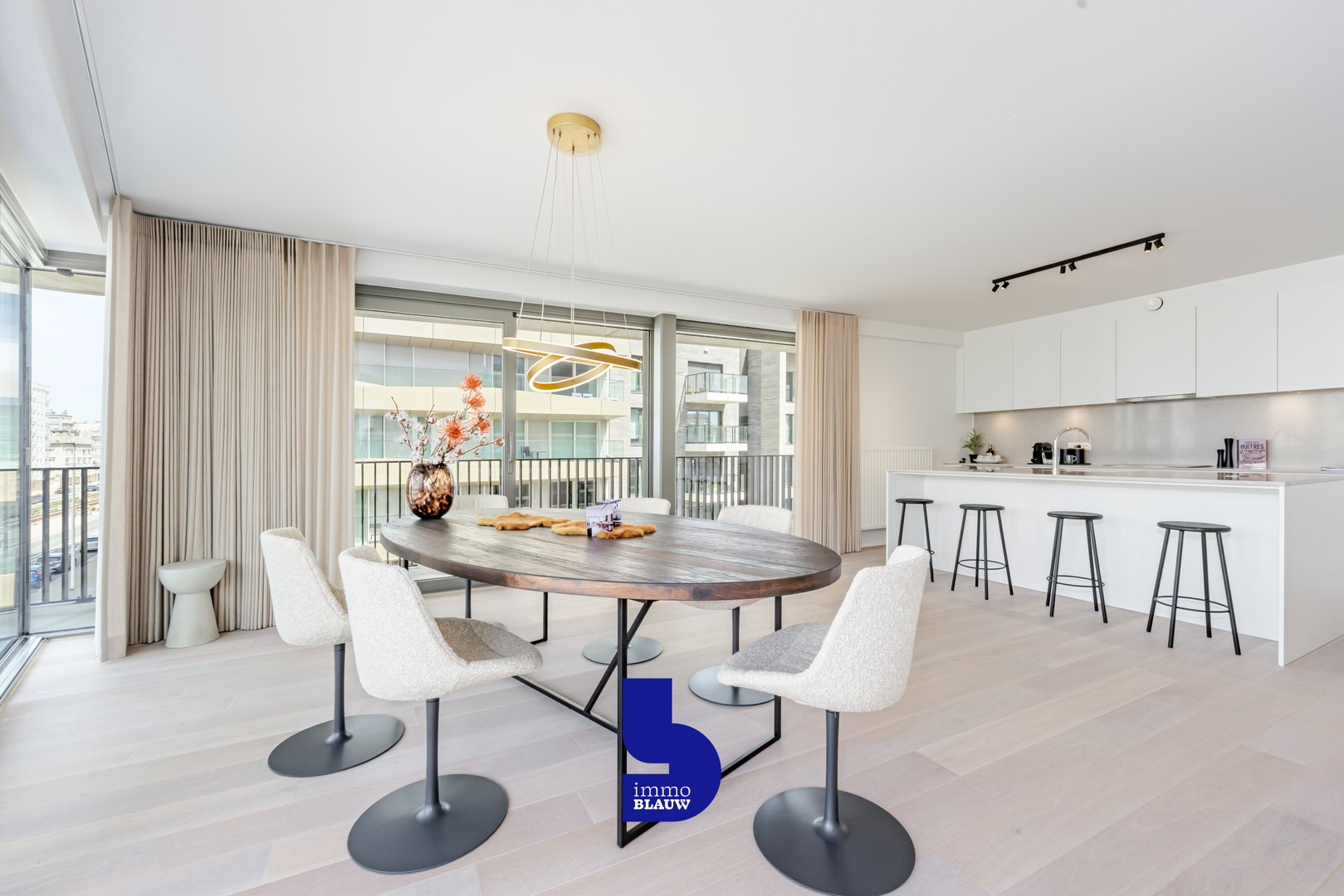 Exclusief hoekappartement in de prestigieuze Crystal Residence met uniek zeezicht - foto 5