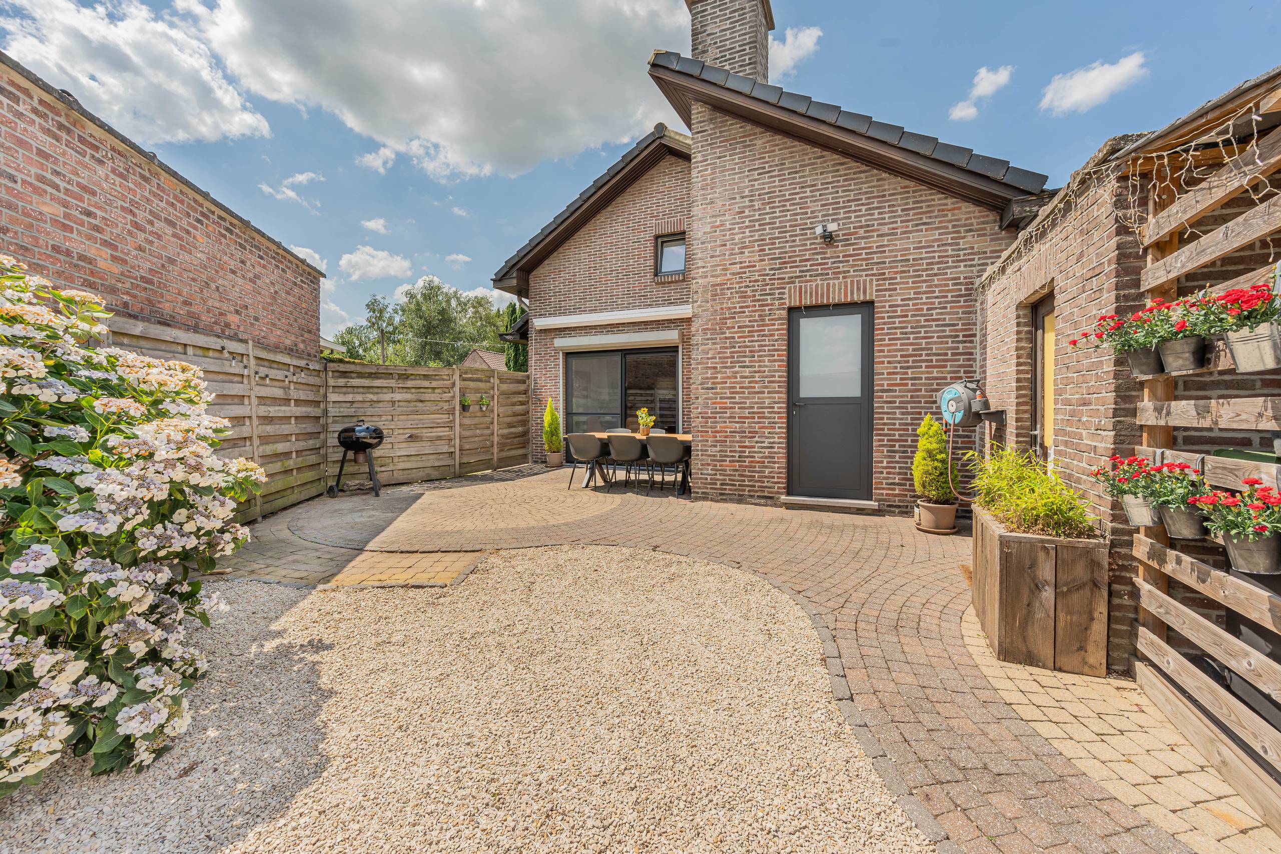 Ruime laagbouwvilla met 3 slaapkamers en zonnige tuin - foto 5