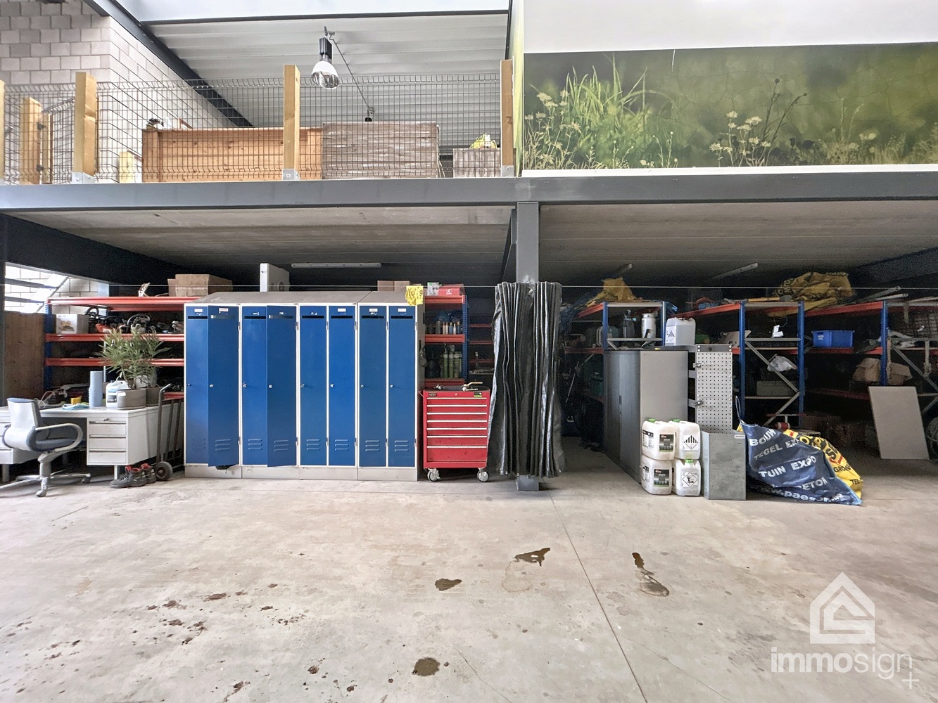 Veelzijdige halfopen bedrijfshal met kantoor en buitenruimte in Pelt! - foto 4