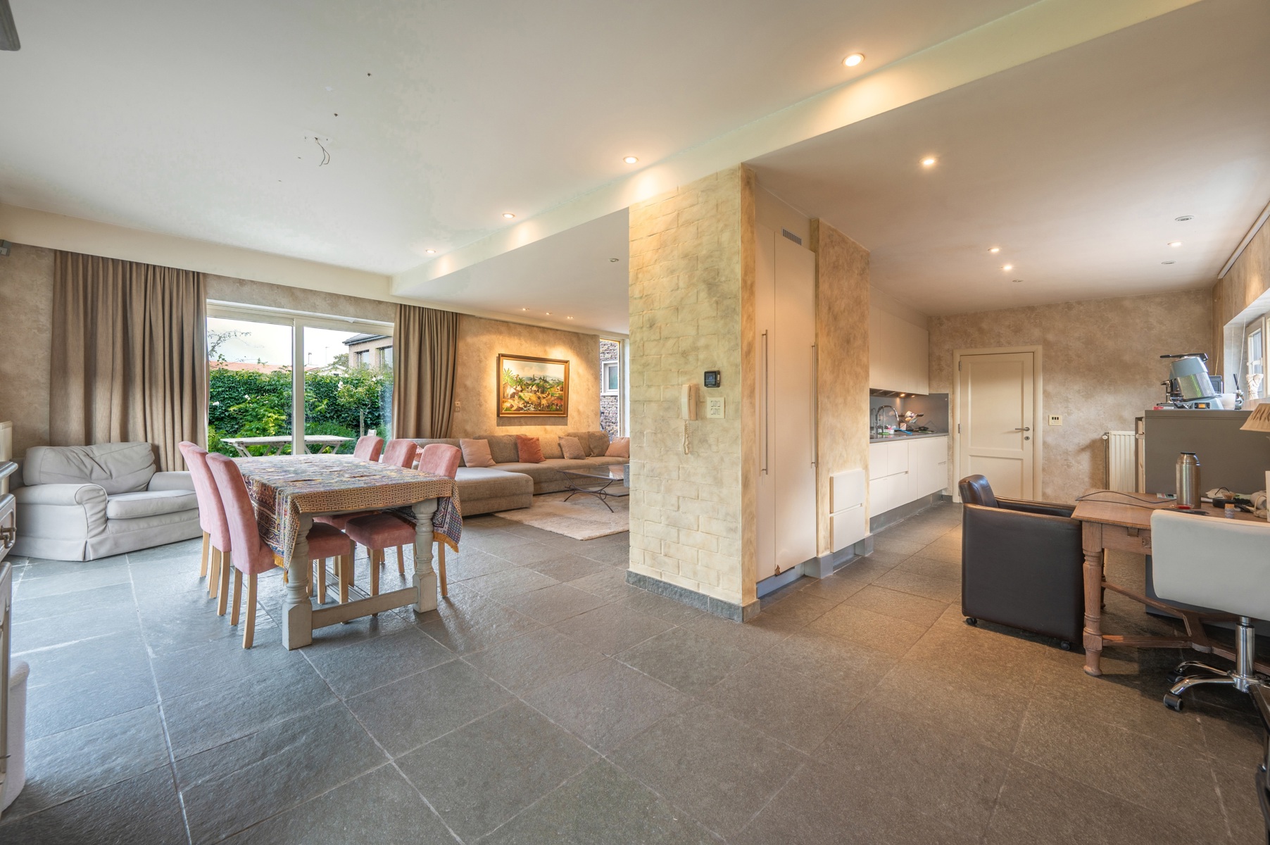 Ruime woning (295m²) met mogelijkheid tot gelijkvloers wonen - foto 5