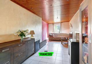 Deze charmante woning in Zeebrugge biedt een uitstekende basis voor wie op zoek is naar een instapklare structuur met nog tal...