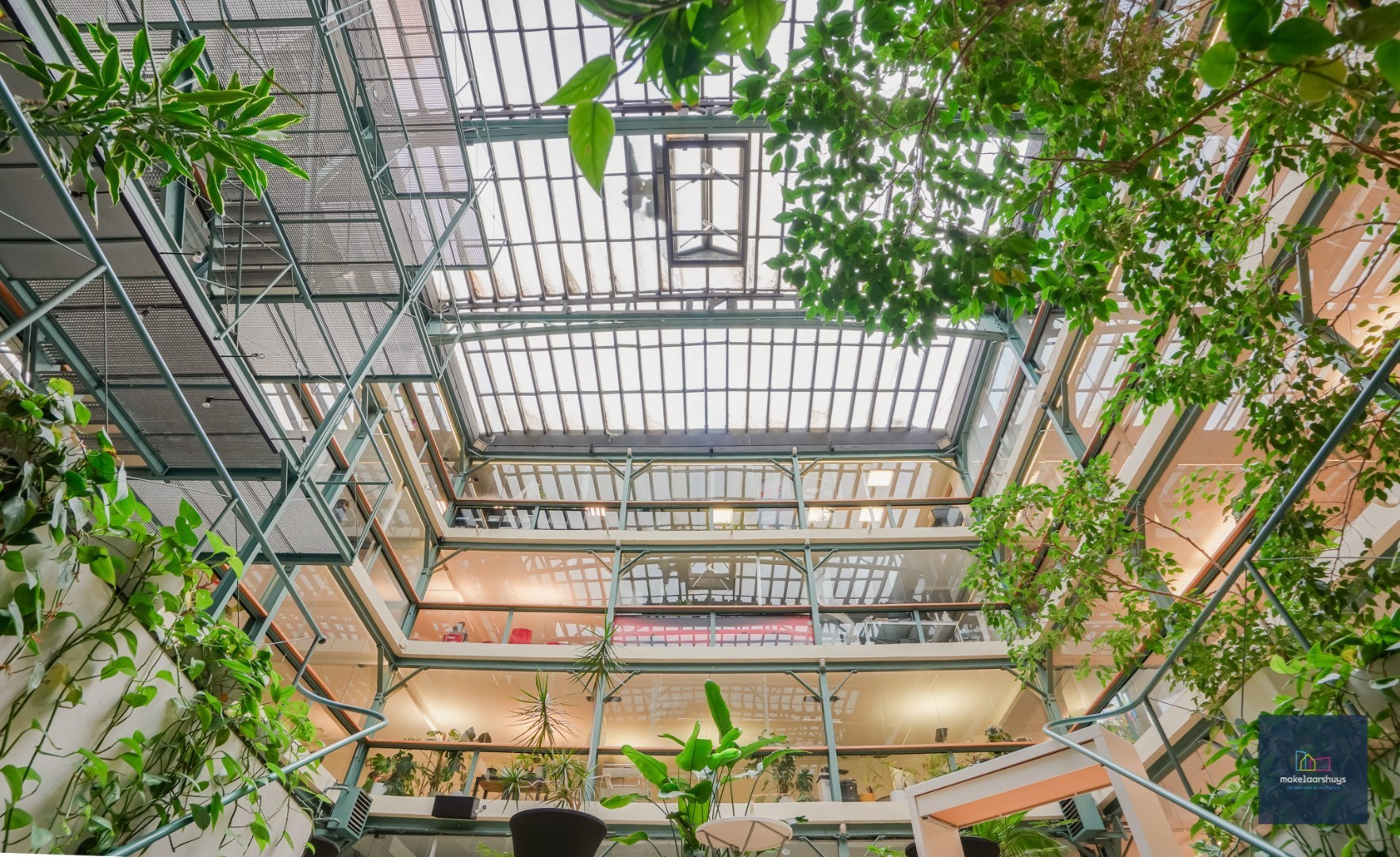 Privatieve kantoorruimte met gebruik van gemene delen - foto 5