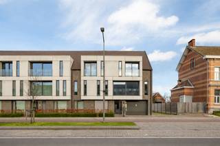 Apartment for rent in Stabroek