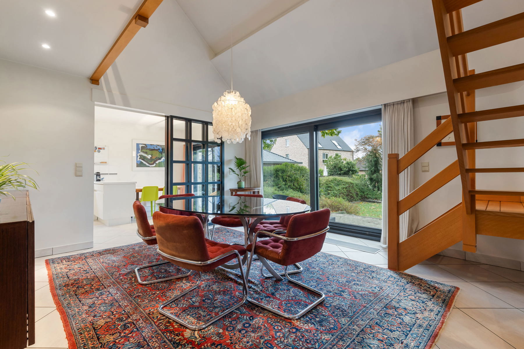 TE KOOP IN BERLARE:  Charmante alleenstaande woning in groene en rustige wijk te Berlare. - foto 5