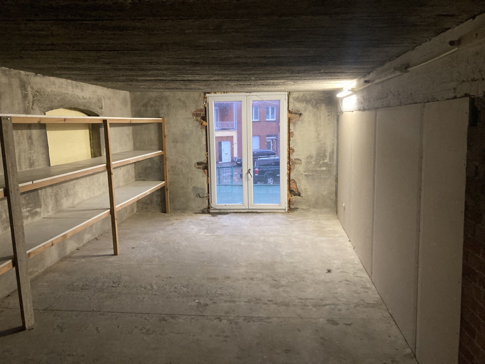 Ruim magazijn met automatische poort - foto 3