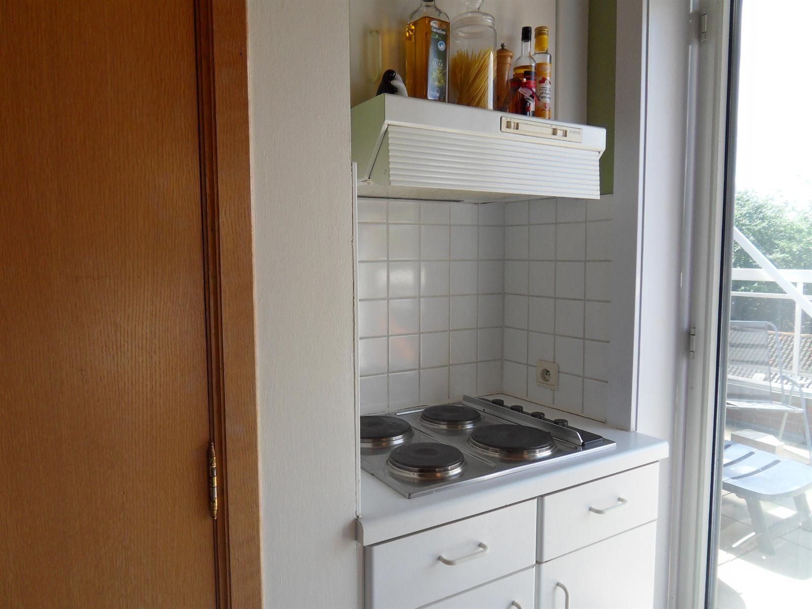 Studio met terras nabij centrum.  - foto 4