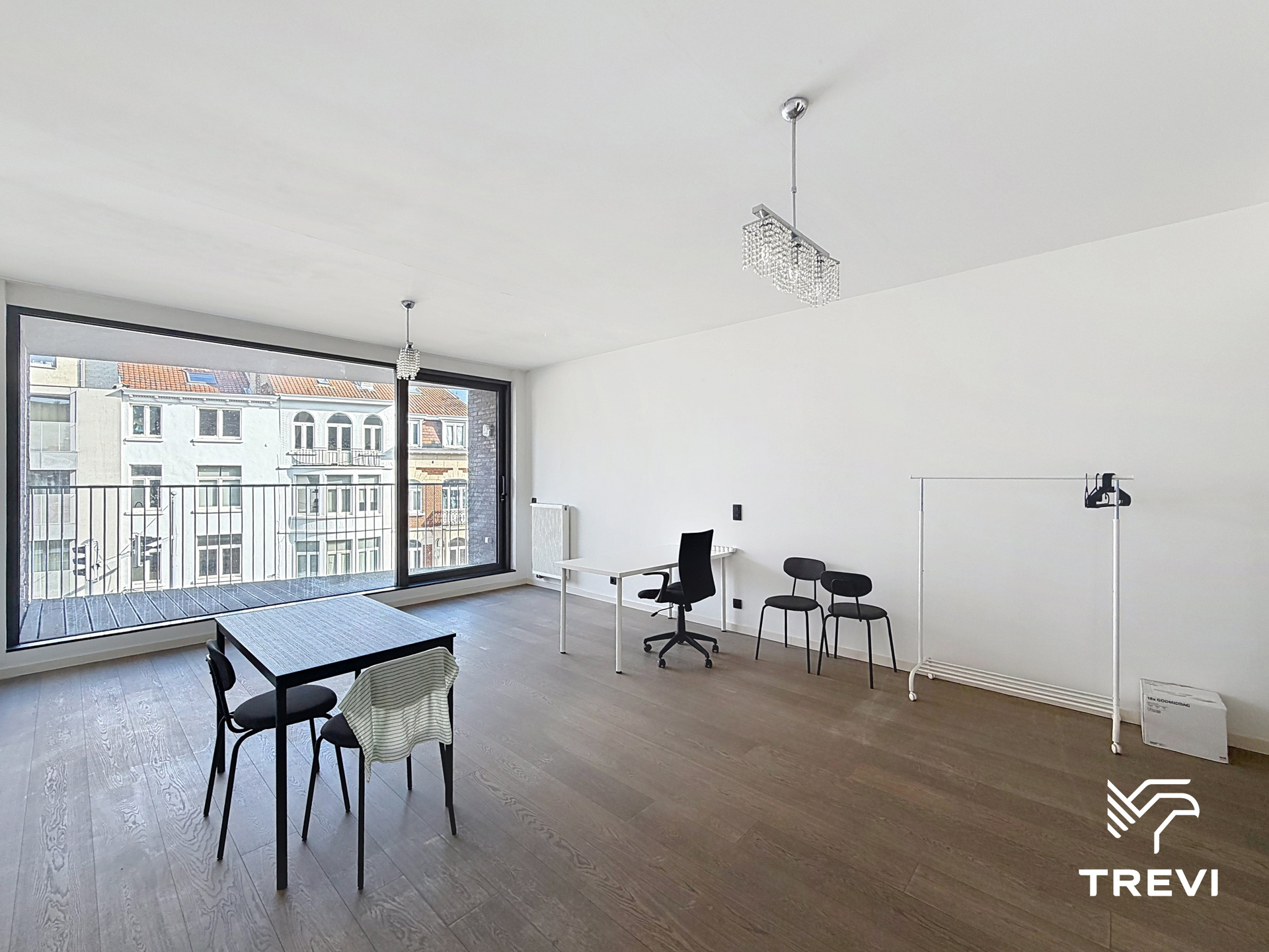 1-kamerappartement in een recent gebouw - foto 5