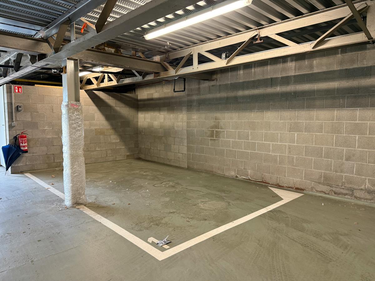 Autostaanplaats te huur in Antwerpen-Zuid - foto 1