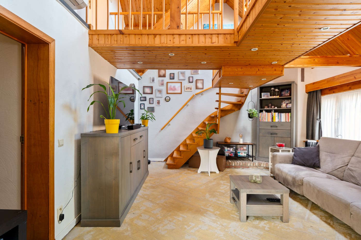 Top gelegen, charmante, vrijstaande woning met 3 slpk. en prachtige zuid-tuin - foto 5