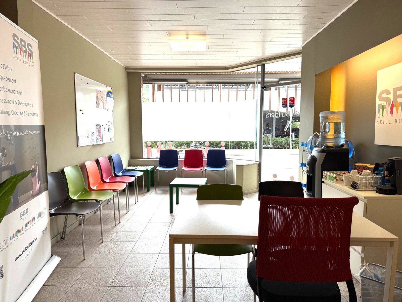 Handelspand met bovengelegen appartement. - foto 2